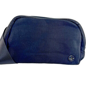 Halara Waist Bag Fanny Pack Black Adjustable Crossbody